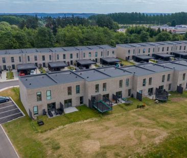 Indflytningsklart rækkehus med god indretning - Photo 4