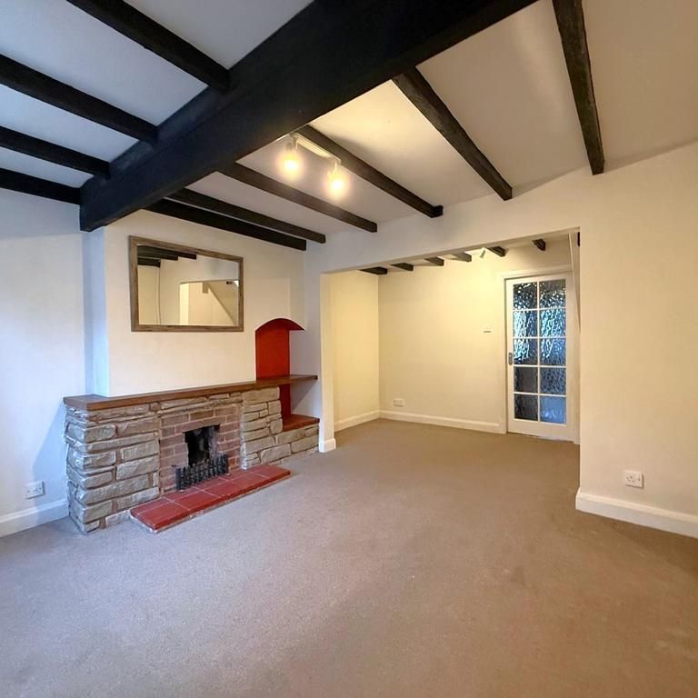 2 bedroom house to rent - Photo 1