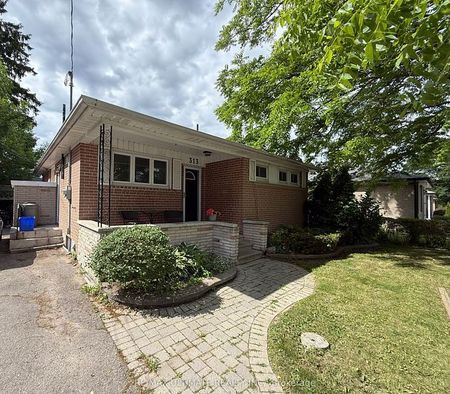 For Lease - 313 Rossland Road Unit# lower, Whitby, Ontario - Photo 2