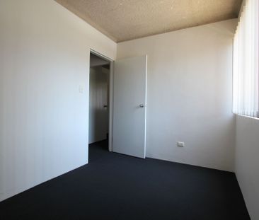 2 Bedroom Unit in Neat Complex - Photo 2