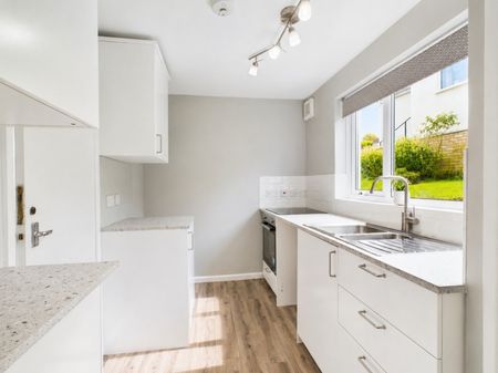 Chandos Road, Stroud, GL5 3PH - Photo 5