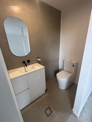 Coffs Harbour - Photo 1