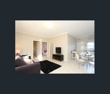 COSY, CONVENIENT & SECURE - Photo 2