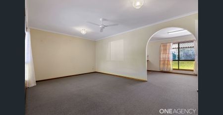 3 Bedrooms, walk to the beach - Photo 2