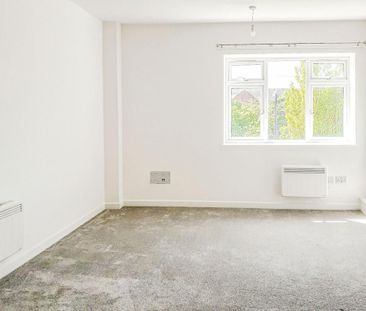 1 bed Flat To Let - Photo 1