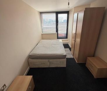 2 bedroom apartment to rent - Photo 6
