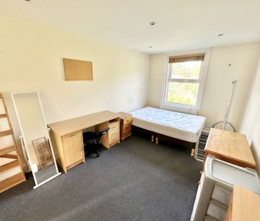 Flat 3, 98 Pennsylvania Road - Photo 4