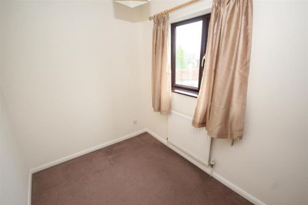2 bedroom terraced house to rent - Photo 3