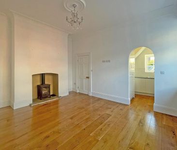 1 bedroom maisonette to rent - Photo 2