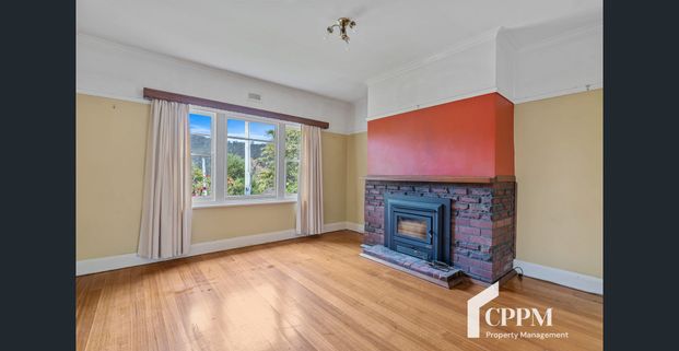 Character Home at the Foot of kunanyi / Mt Wellington - Photo 1