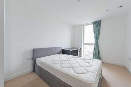 Terry Spinks Place, Canning Town, E16 - Photo 4