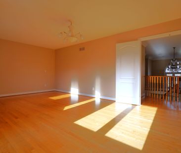 For Lease - 3 Village Green Drive, Vaughan, Ontario - Photo 5