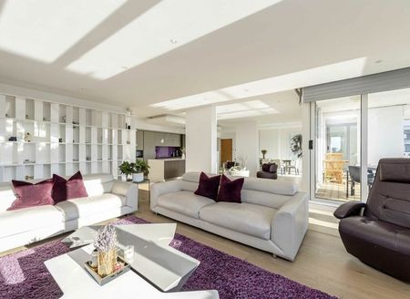 King's Quay - Photo 2