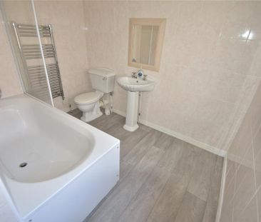 3 bedroom terraced house to rent - Photo 6