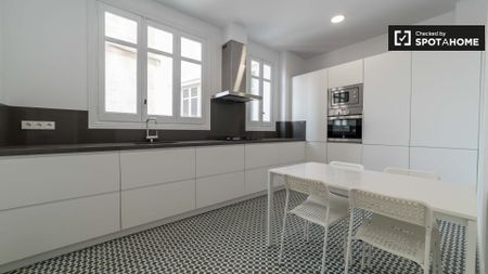 valencia, Valencian Community 46008 - Photo 4