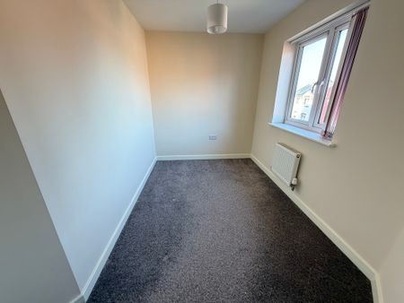 Tees Avenue, Rushden, Northamptonshire - Photo 3