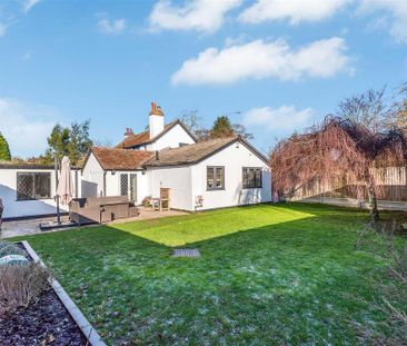 4 bedroom detached house to rent - Photo 5