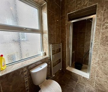 Brunshaw Road - Photo 4