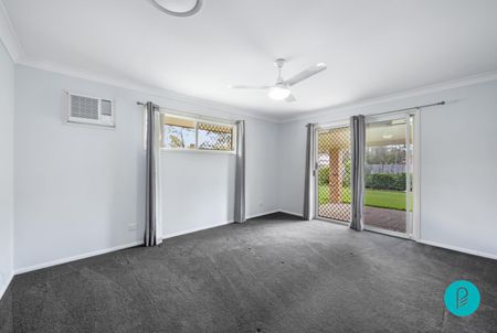 26 Torresian Place, Heritage Park QLD 4118 - House For Rent - $900 | Domain - Photo 3