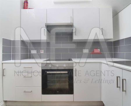 London Road, Reading, Berkshire, RG1 - Photo 2