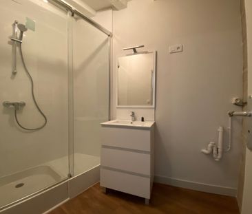Location Appartement 2 pièces 36m² SAUMUR 49400 - Photo 6