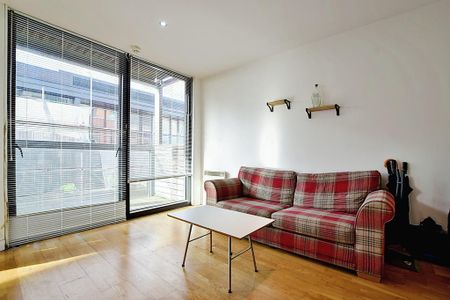 1 bedroom flat to rent - Photo 3