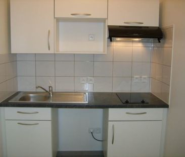 Location Appartement 1 pièce 25m² - Photo 3