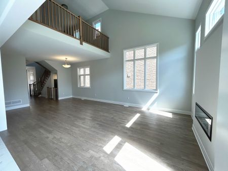 For Lease - 1162 Maverick Way, Oakville, Ontario - Photo 4
