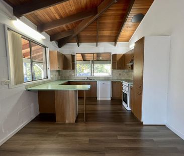 Lovely Family Home on Offer - Bellbird - Photo 3