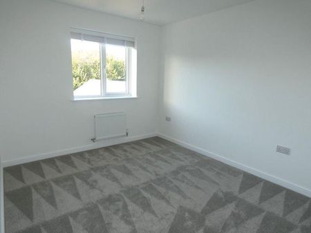 3 bedroom detached house to rent - Photo 5