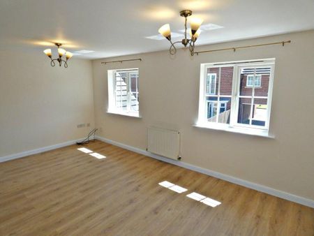 2 bedroom apartment to rent - Photo 2