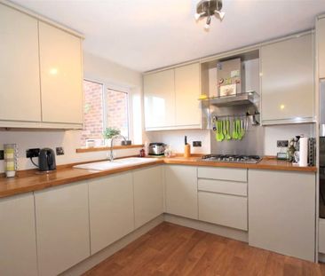 Carnoustie, Bracknell, Berkshire, RG12 - Photo 4