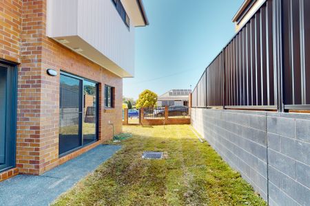 1/45 Moira Street, Adamstown NSW 2289 - Photo 2