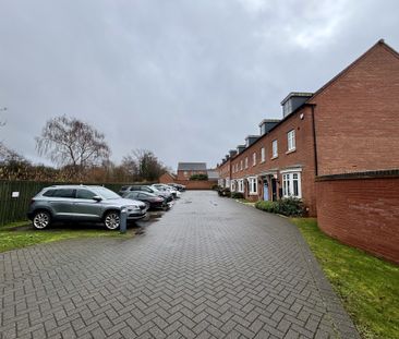 Hall Lane, Drakelow - Photo 1