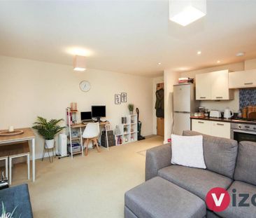 1 bedroom flat to rent - Photo 2