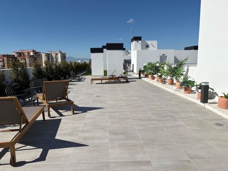 Alquiler de ático en Calle Menorca - Photo 4
