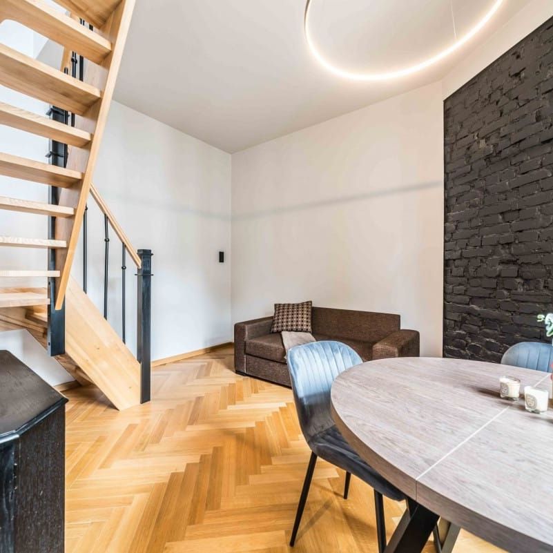 Dwupoziomowe loftowe mieszkanie kamienica Jeżyce 60 m² - Photo 1