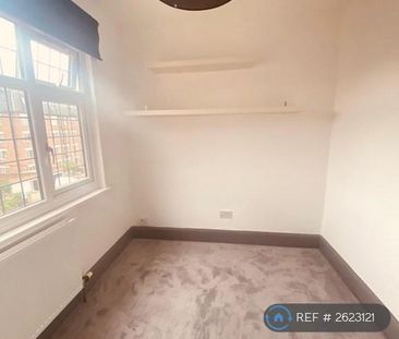 2 bedroom flat to rent - Photo 6