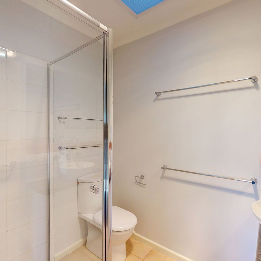 Modern Comfort In Prime Location - Photo 1