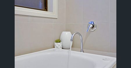 Prime Location in Caroline Springs!!! - Photo 5