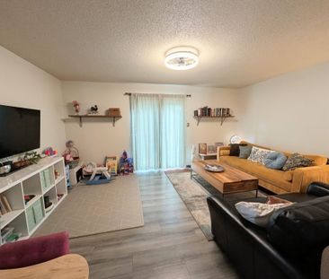 For Lease - 507 Pineview Gardens, Shelburne, Ontario - Photo 2