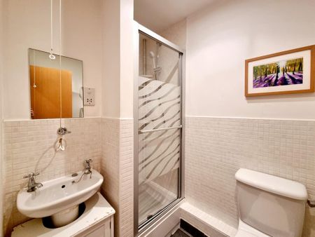 Studio to rent - Photo 3