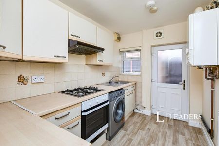 2 bedroom flat to rent - Photo 3