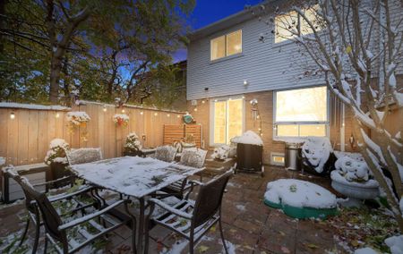 For Lease - 1033 Raintree Lane, Mississauga, Ontario - Photo 2