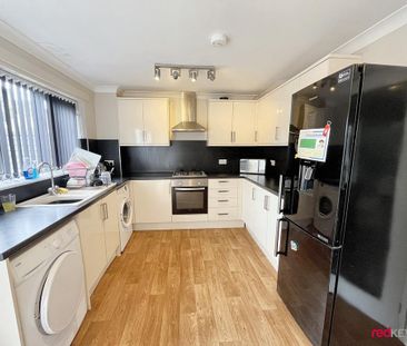 3 bedroom house to rent - Photo 3
