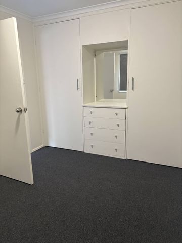 FULLY RENOVATED 1 BEDROOM UNIT - Photo 3