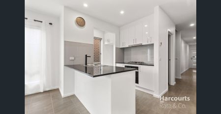 Like New & Ready to call HOME! - Photo 5