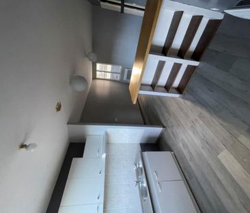 Location Appartement 4 pièces 75m² DESCARTES 37160 - Photo 3