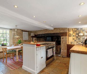 4 bedroom house to rent - Photo 2