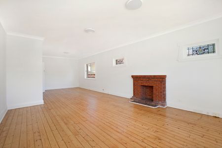16 Haig Street, Maroubra NSW 2035 - House For Rent | Domain - Photo 3